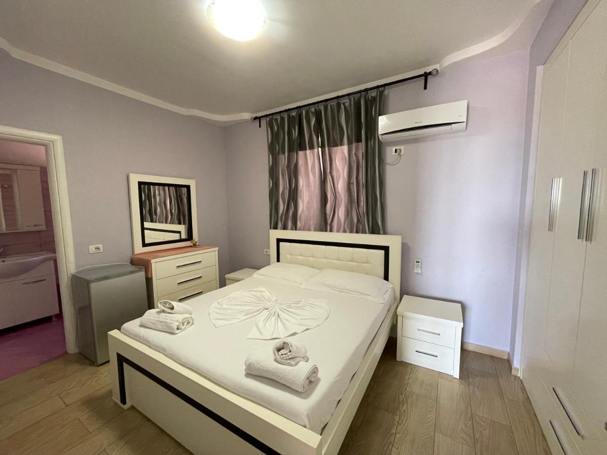 Villa Xhevdet Sarandë Exterior foto